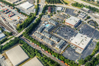2403-mall-air-1431