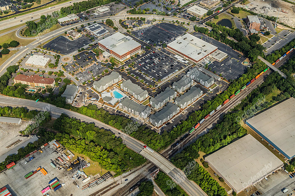 2403-mall-air-1437