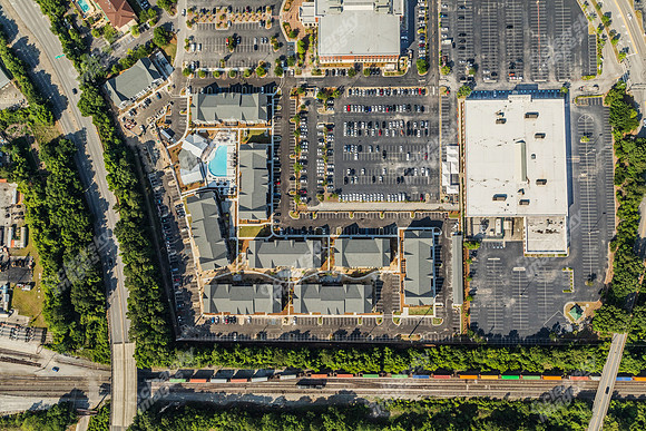 2403-mall-air-1446