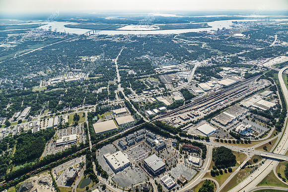 2403-mall-air-1494