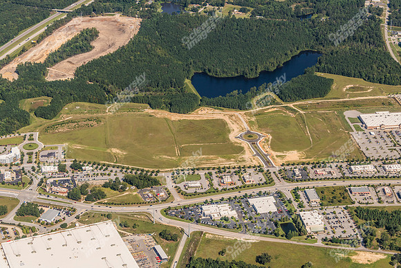 1028-roberts-air1070
