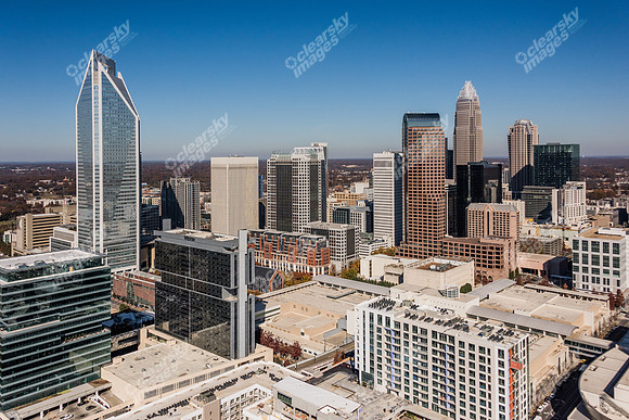 clt-cbd-401-s-college-2362