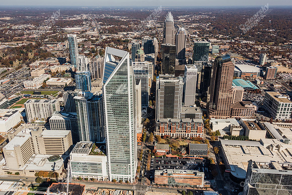 clt-cbd-401-s-college-2462