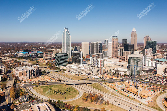 clt-cbd-401-s-college-2502