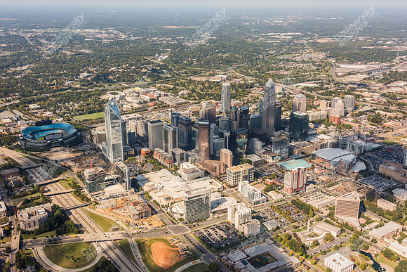 clt-cbd-uptown-101916-7057
