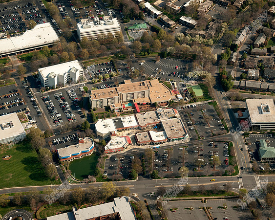 south-park-phillips-place-405