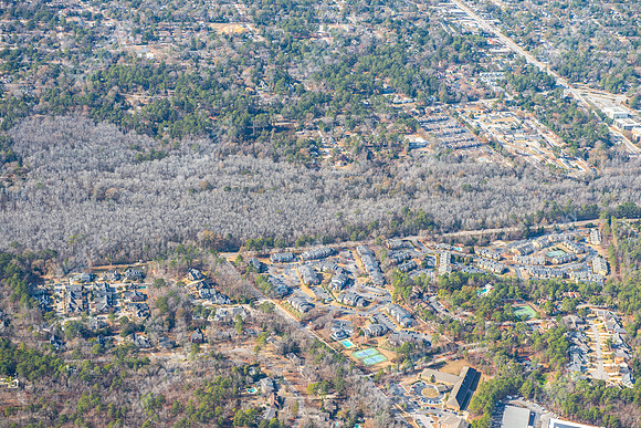hampton-courts-apts-air-0023