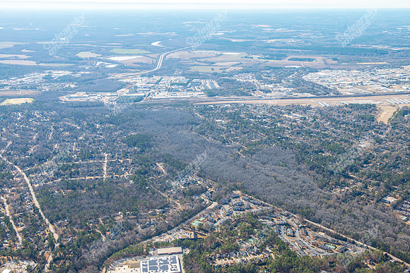 hampton-courts-apts-air-0029