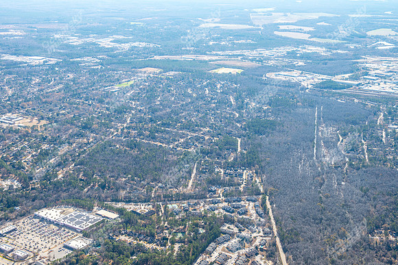 hampton-courts-apts-air-0033