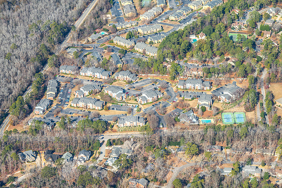 hampton-courts-apts-air-0061