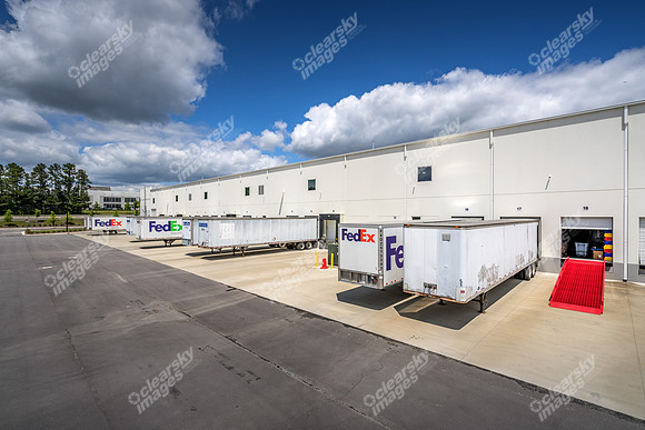 1760-tw-alexander-ext73458