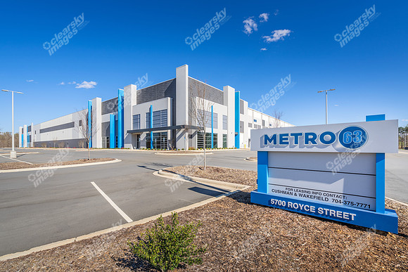 5700-royce-ext5483
