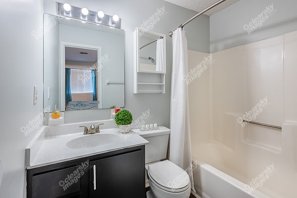 2181-dunlap-int8024