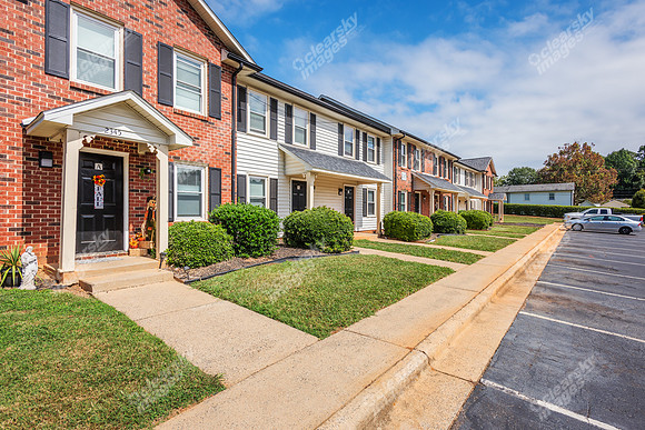 2295-pineview-ext8544