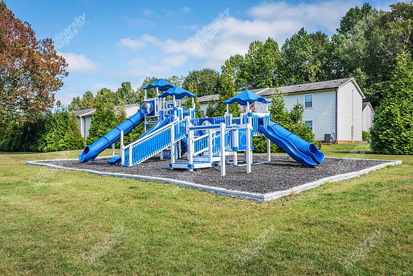 2295-pineview-ext8562