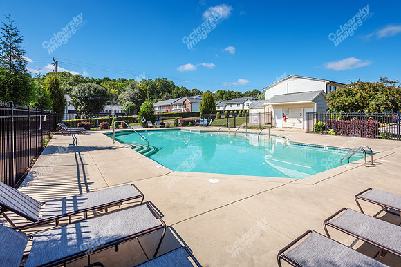 2295-pineview-ext8595