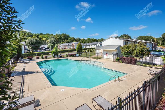 2295-pineview-ext8598