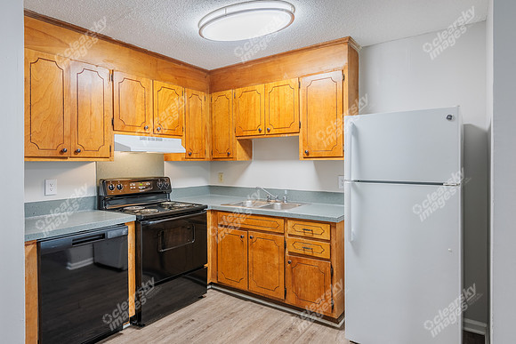 2295-pineview-int8414