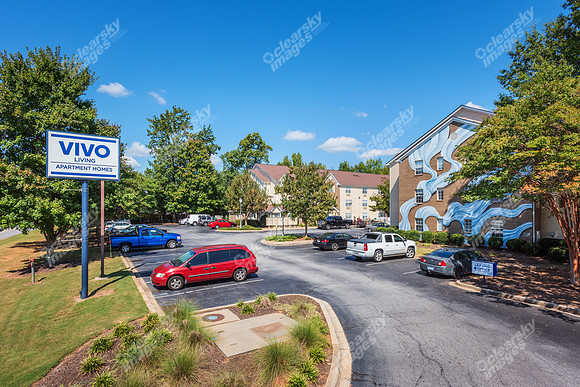 75-mall-ext8628