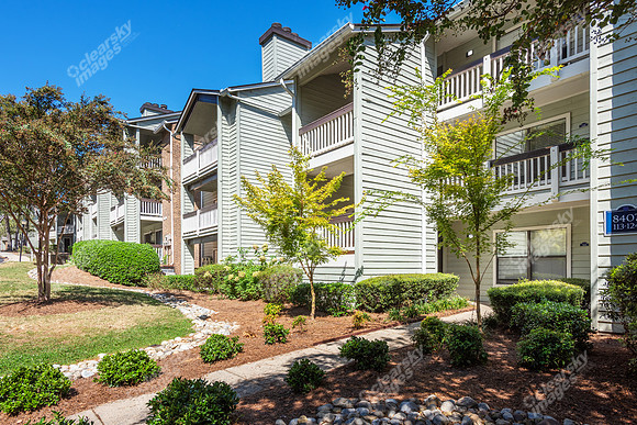 8401-habersham-ext9486