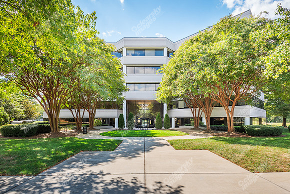 5200-77-center-ext-8656
