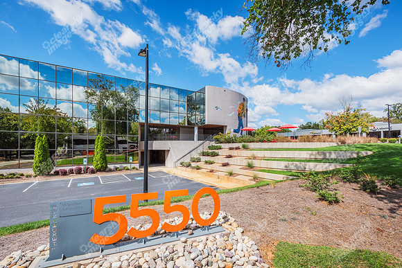 5550-77-center-ext-8275