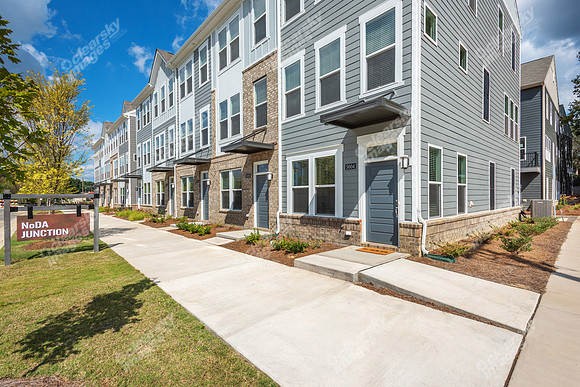 4375-raleigh-ext-7122