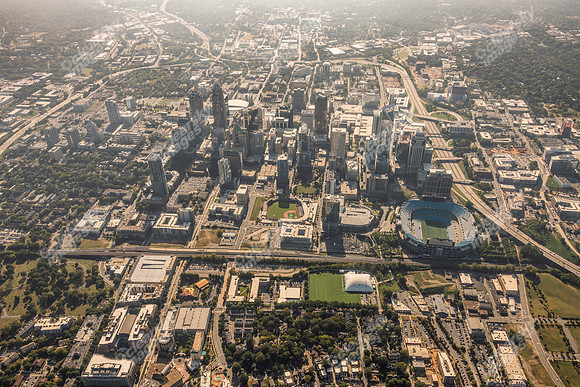 uptown-clt-cbd-100423-air3558