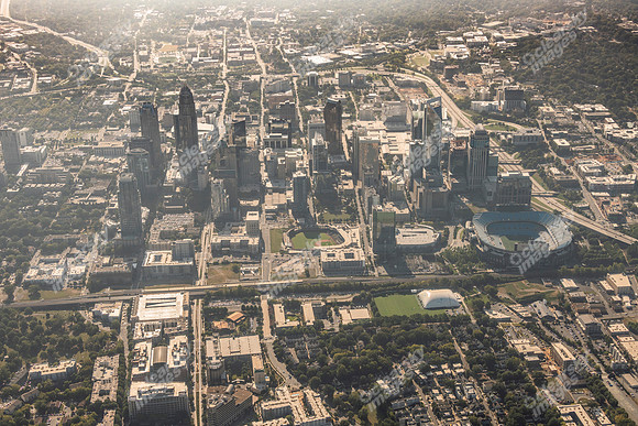 uptown-clt-cbd-100423-air3442