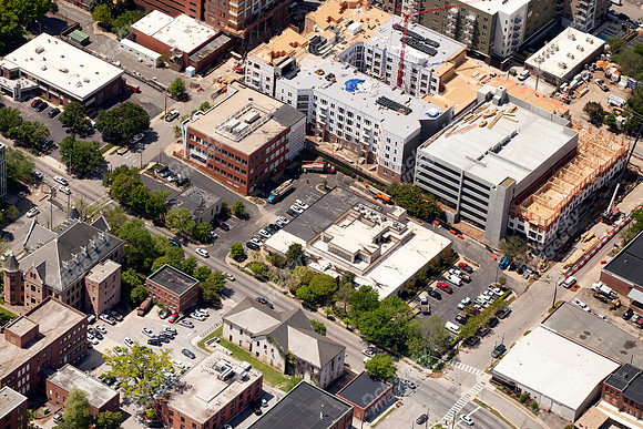 215-n-dawson-air-raleigh-nc-9989