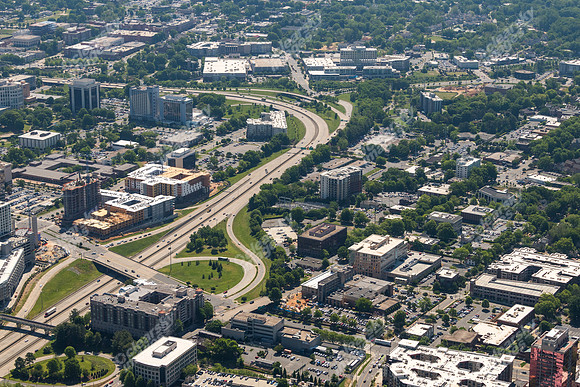 500-e-morehead-air-9342