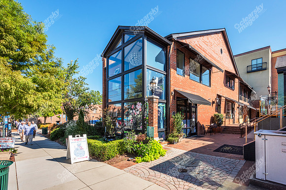 431-w-franklin-ext1731
