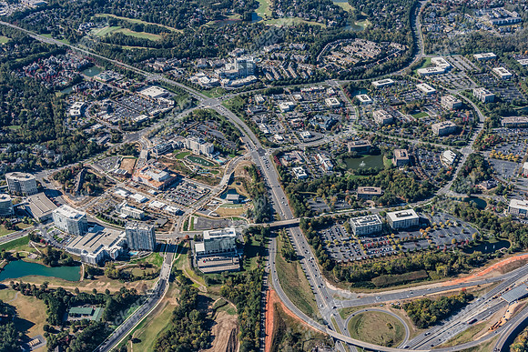 1000-ballantyne-air0827