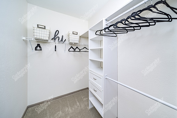 4915-misty-oaks-int-w4705