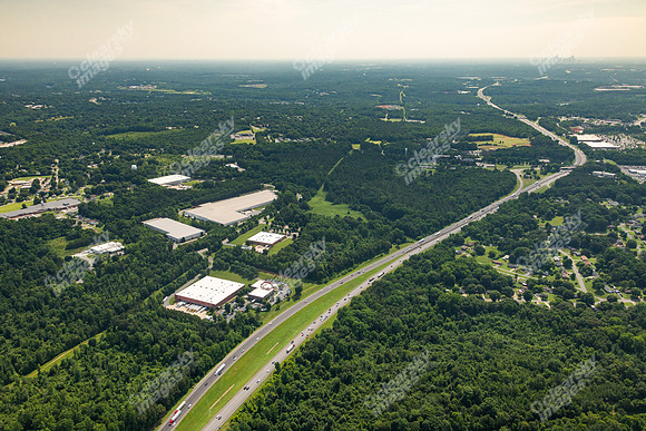 oaks-pkwy-air-3073