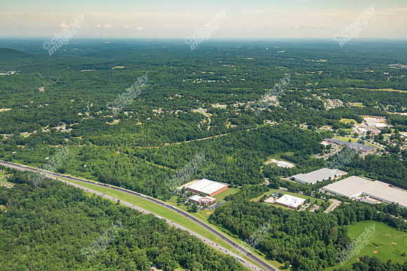 oaks-pkwy-air-3088