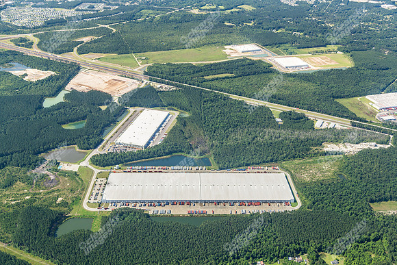400-trade-zone-blvd-air-6387