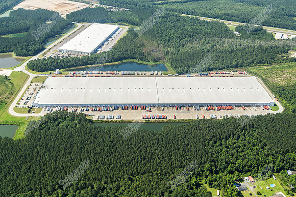 400-trade-zone-blvd-air-6405
