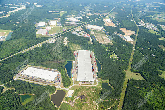 400-trade-zone-blvd-air-6391