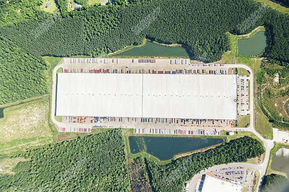400-trade-zone-blvd-air-6398