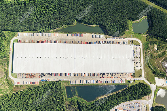 400-trade-zone-blvd-air-6396