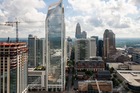 uptown-clt-cbd-070118-4287