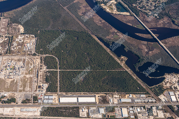 4220-n-hwy-421-air5452