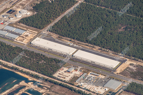 4220-n-hwy-421-air5522