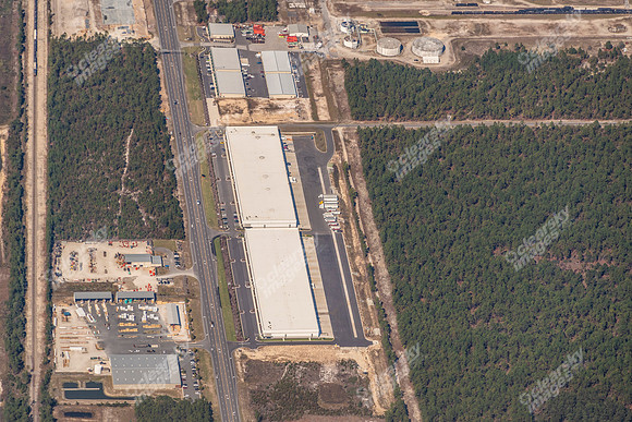 4220-n-hwy-421-air5542