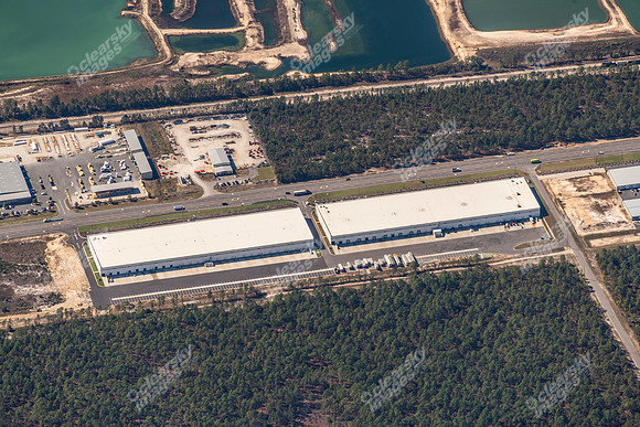 4220-n-hwy-421-air5583