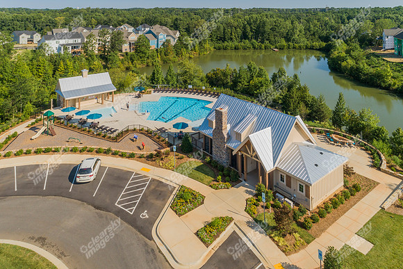 habersham-amenities-drn-149