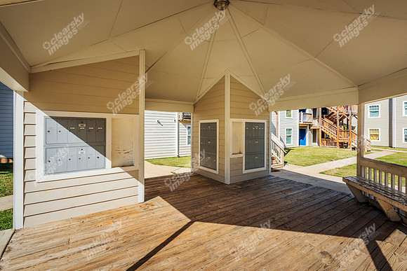 5616-farm-pond-ext6442