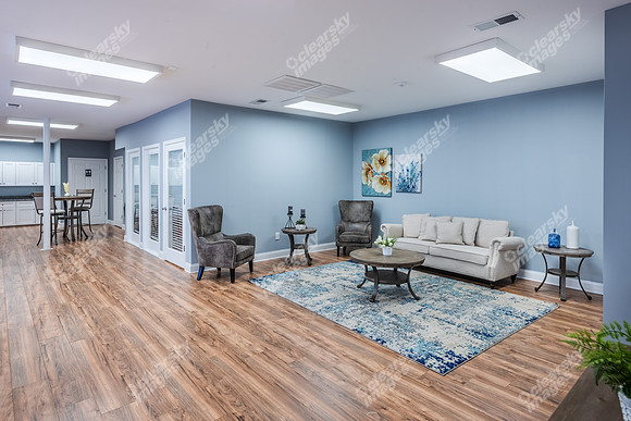 5616-farm-pond-int7212