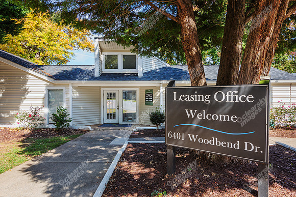 6401-woodbend-ext6682